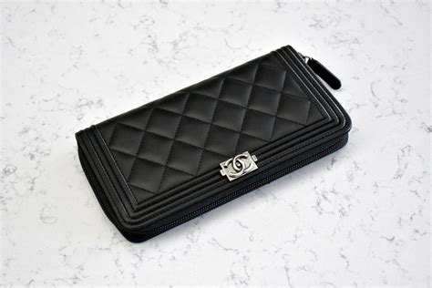 chanel wallets value guide